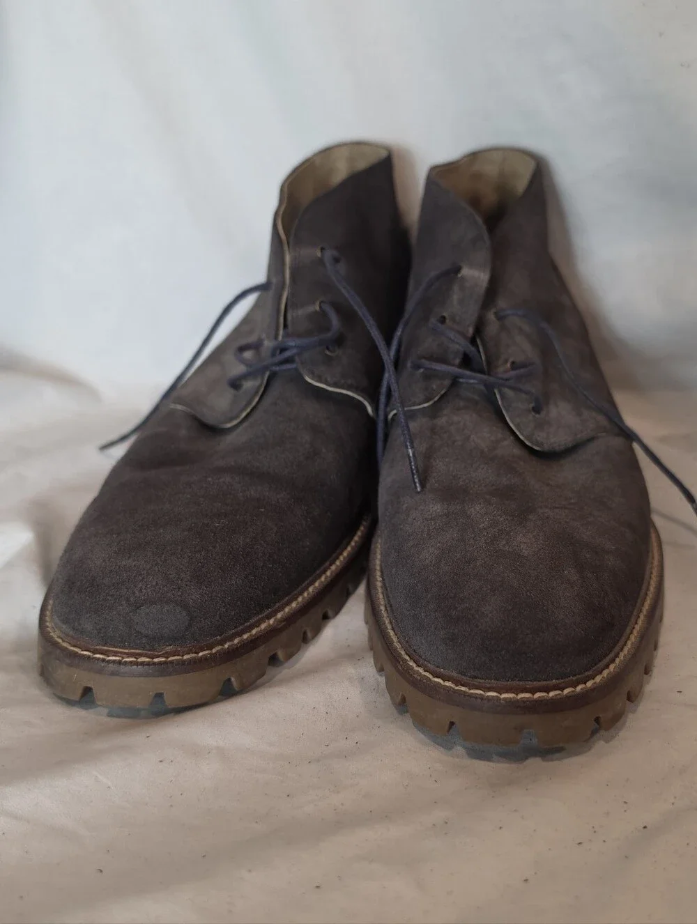 Banana Republic Suede Chukka Boots Men's Size 11 Gray Vibram Lug Sole Gorpcore